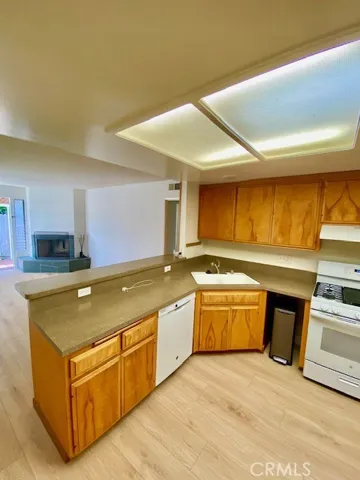 226 Avenida Pelayo B, San Clemente, California 92672