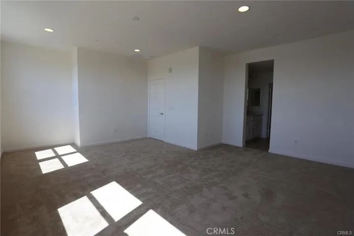 8870 Camphor H, Montclair, California 91763