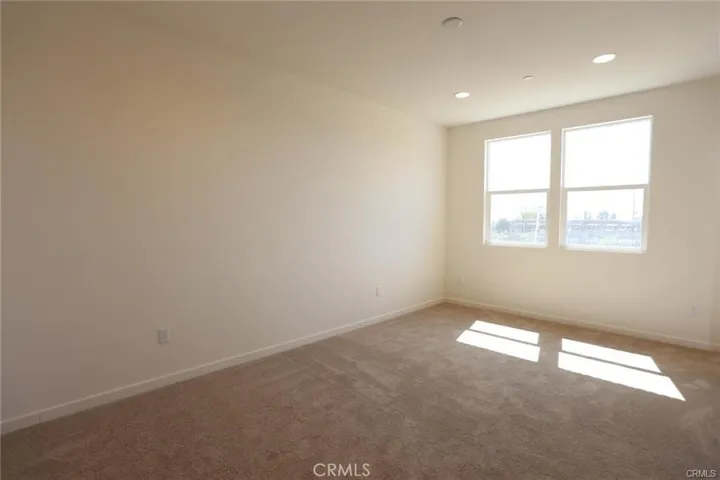 8870 Camphor H, Montclair, California 91763