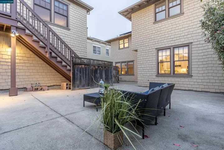 1039 Main St., Hercules, California 94547