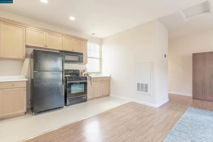 1039 Main St., Hercules, California 94547