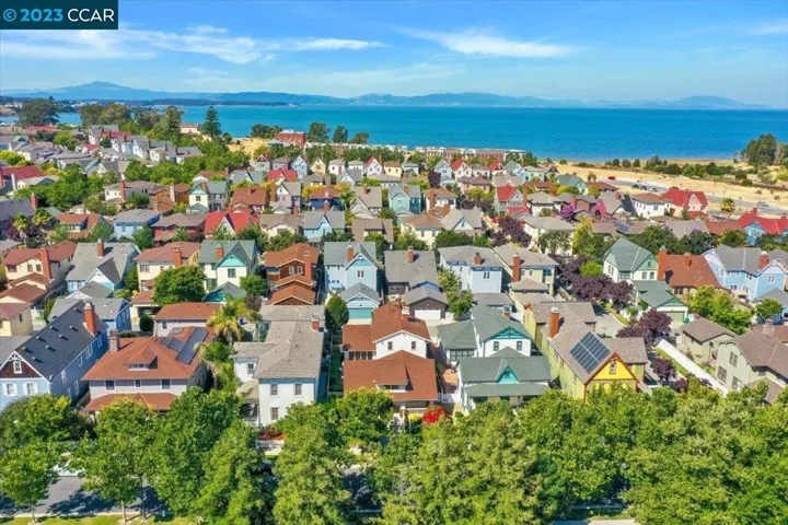 1039 Main St., Hercules, California 94547