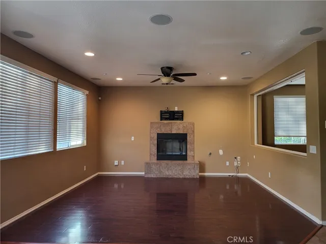 15975 Turtle Bay Place, Fontana, California 92336