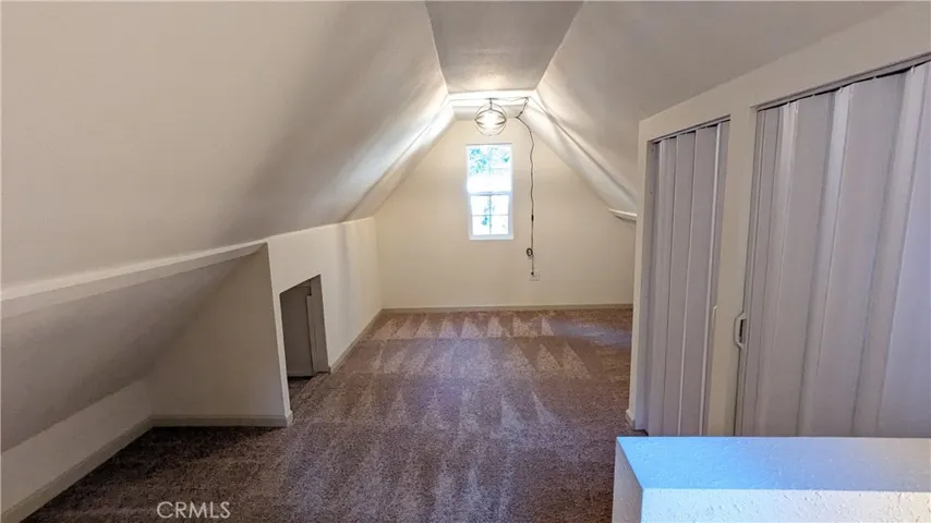 Upstairs loft bedroom