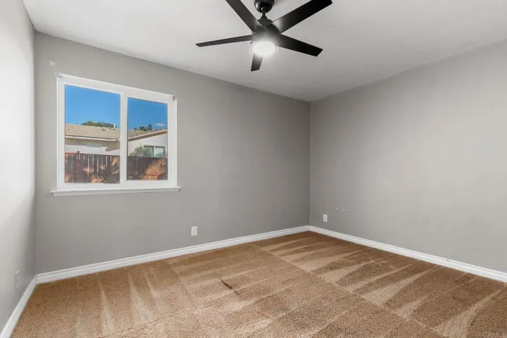 24375 Del Amo Road, Ramona, California 92065
