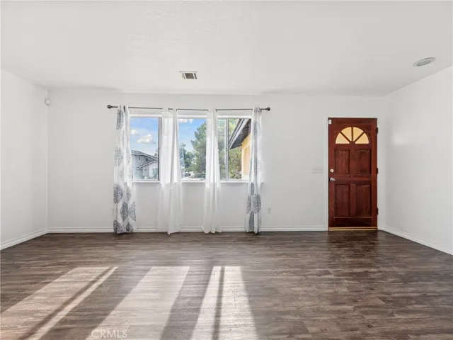 14876 Tournament Drive, Helendale, California 92342