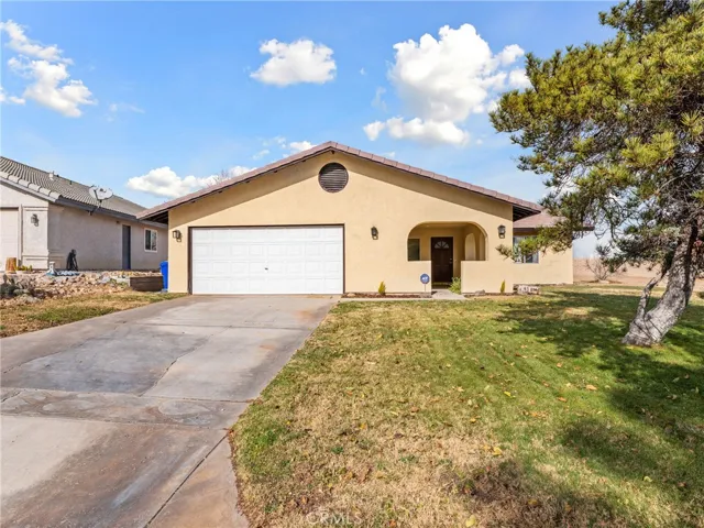 14876 Tournament Drive, Helendale, California 92342
