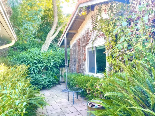 Min House
