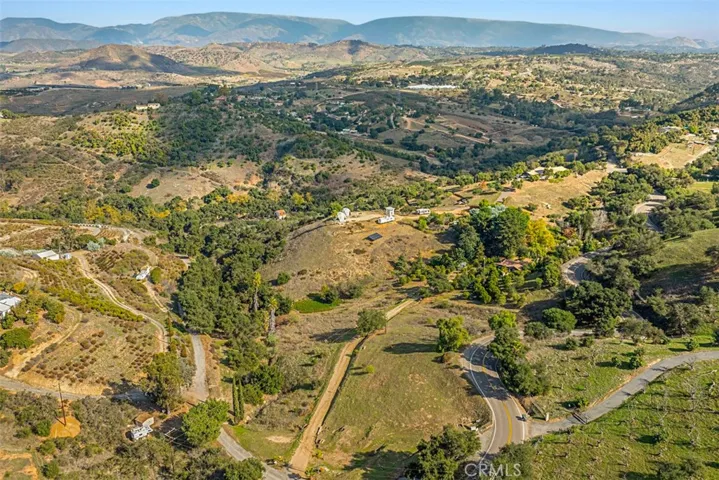 10622 W Lilac Road, Valley Center, California 92082