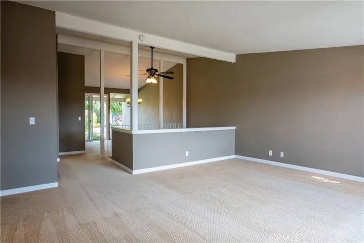 2154 Vista Entrada, Newport Beach, California 92660