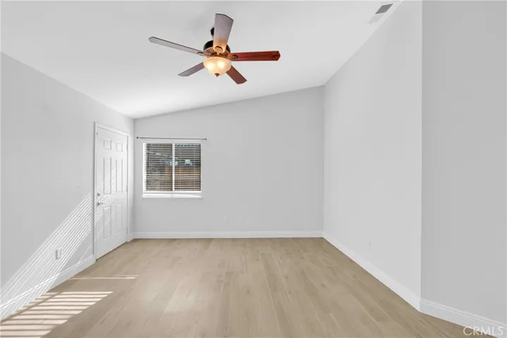13561 Coachella Road, Apple Valley, California 92308
