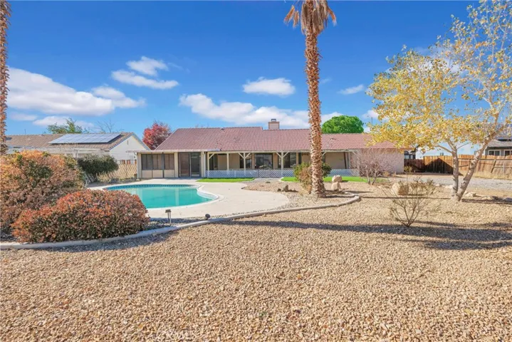 13561 Coachella Road, Apple Valley, California 92308