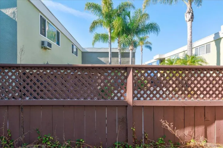 6666 Beadnell Way 2, San Diego, California 92117