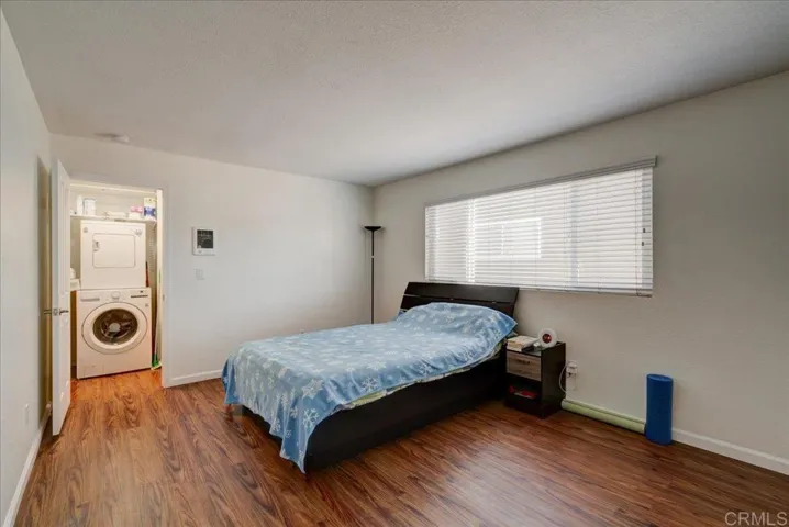 6666 Beadnell Way 2, San Diego, California 92117