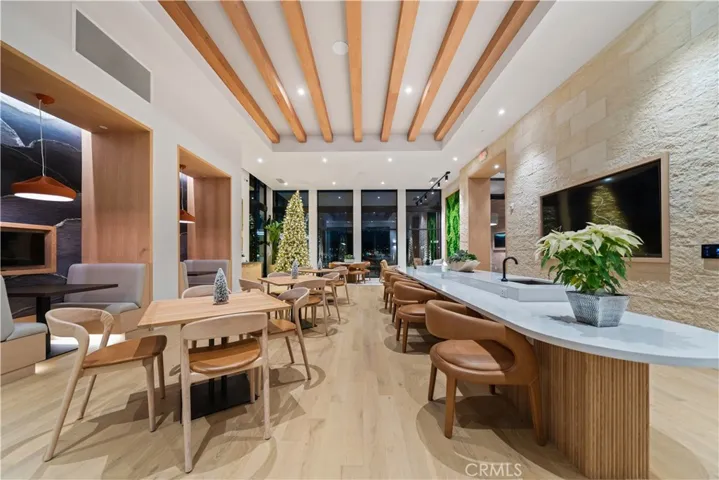 170 Buckeye, Lake Forest, California 92630