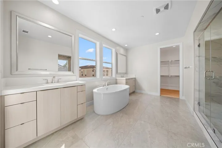 170 Buckeye, Lake Forest, California 92630