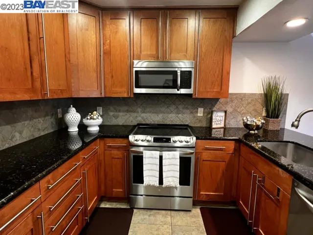63 Montsalas Dr, Monterey, California 93940