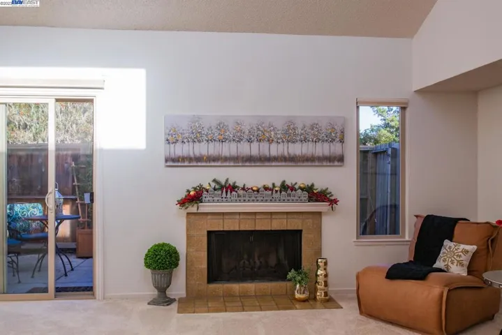 63 Montsalas Dr, Monterey, California 93940