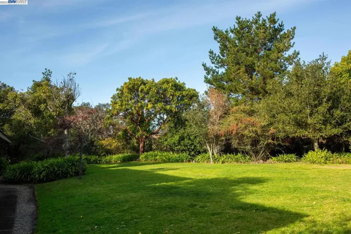 63 Montsalas Dr, Monterey, California 93940