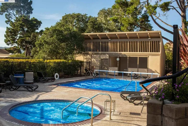 63 Montsalas Dr, Monterey, California 93940