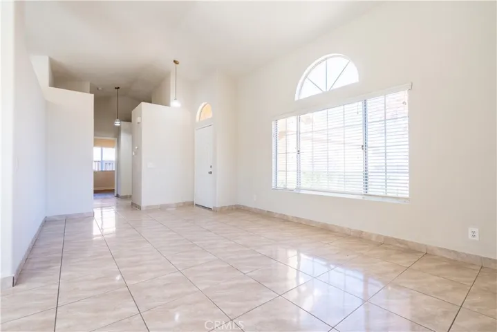 Living Room Leading to the Bedrooms