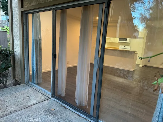 3050 S Bristol Street 12a, Santa Ana, California 92704