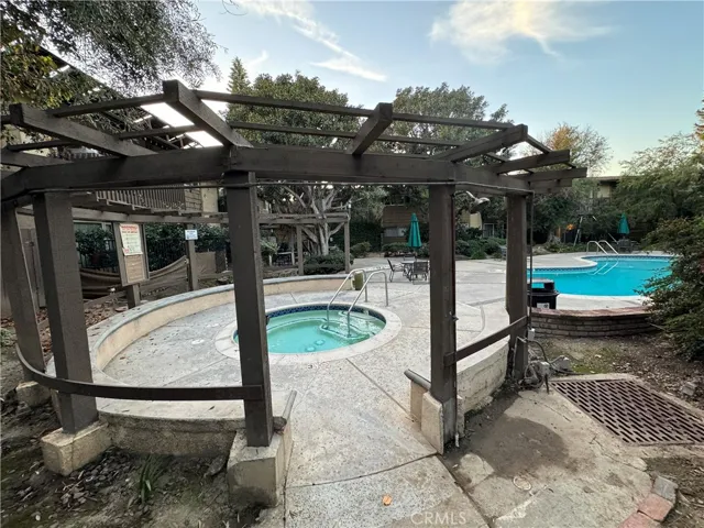 3050 S Bristol Street 12a, Santa Ana, California 92704