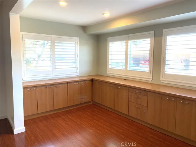 1860 Mckinney Way M15-21e, Seal Beach, California 90740
