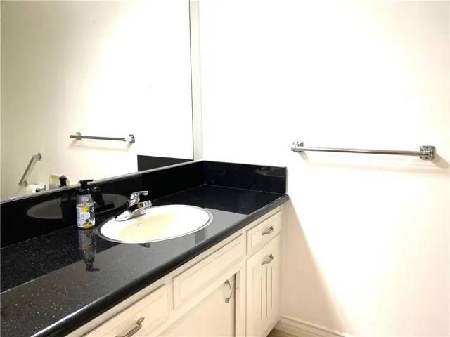 1860 Mckinney Way M15-21e, Seal Beach, California 90740