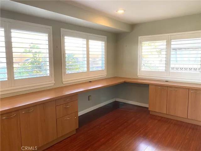 1860 Mckinney Way M15-21e, Seal Beach, California 90740
