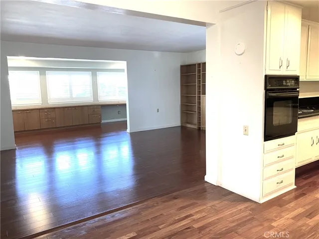 1860 Mckinney Way M15-21e, Seal Beach, California 90740