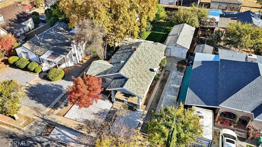 209 N M Street, Madera, California 93637