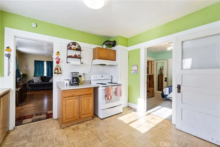 209 N M Street, Madera, California 93637