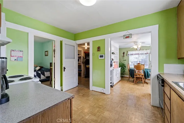 209 N M Street, Madera, California 93637