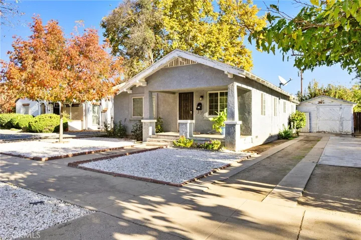 209 N M Street, Madera, California 93637