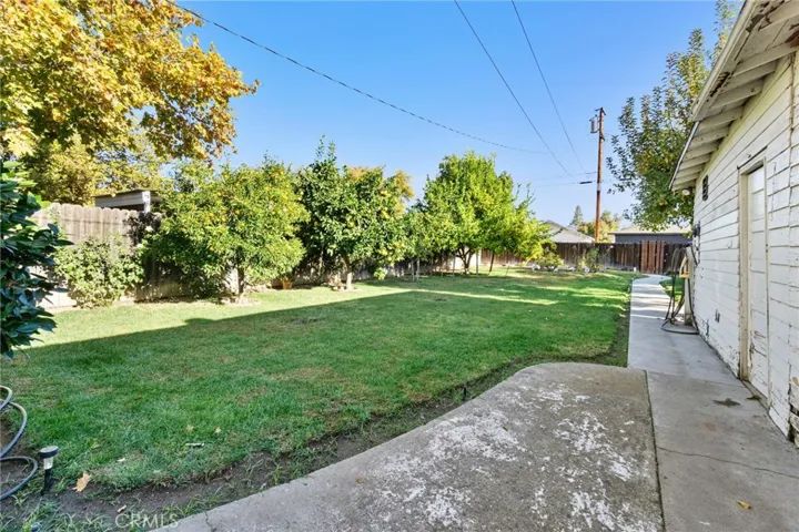 209 N M Street, Madera, California 93637
