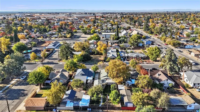 209 N M Street, Madera, California 93637