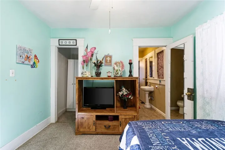 209 N M Street, Madera, California 93637