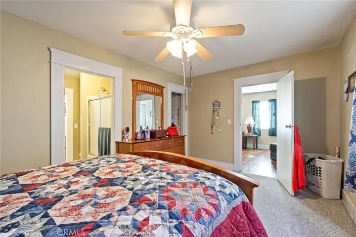209 N M Street, Madera, California 93637