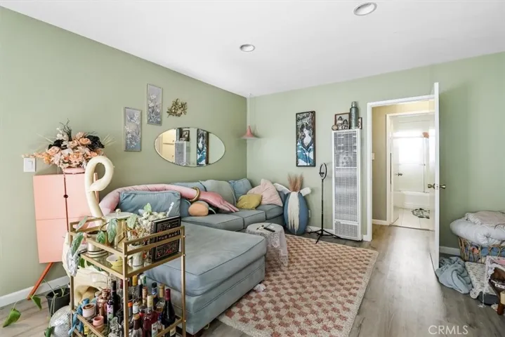 922 Obispo Avenue, Long Beach, California 90804