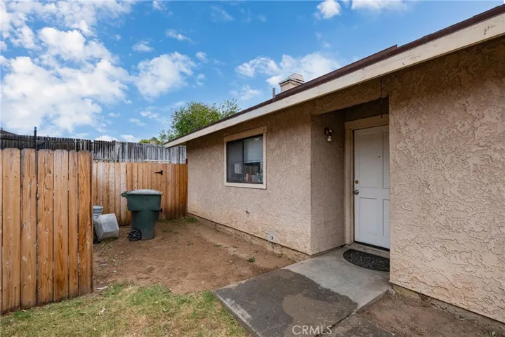 3515 Albany Street, Riverside, California 92503