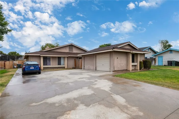 3515 Albany Street, Riverside, California 92503