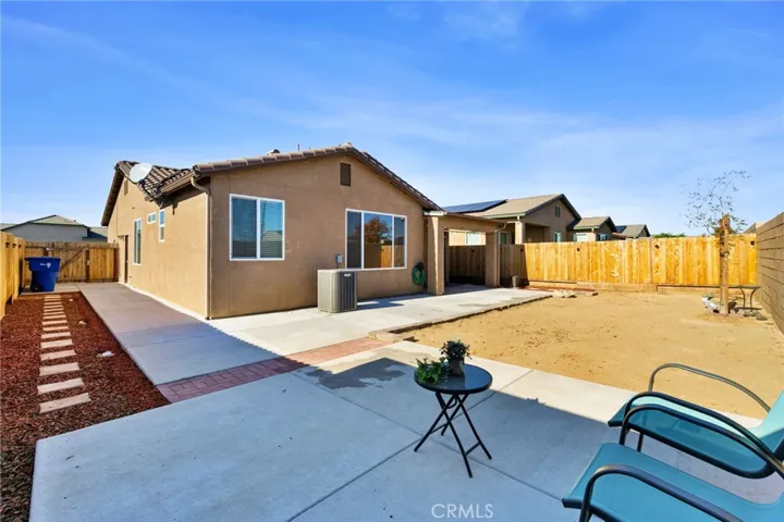 307 S Shirley Avenue, Fresno, California 93727