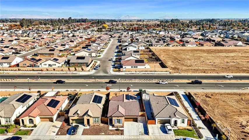 307 S Shirley Avenue, Fresno, California 93727