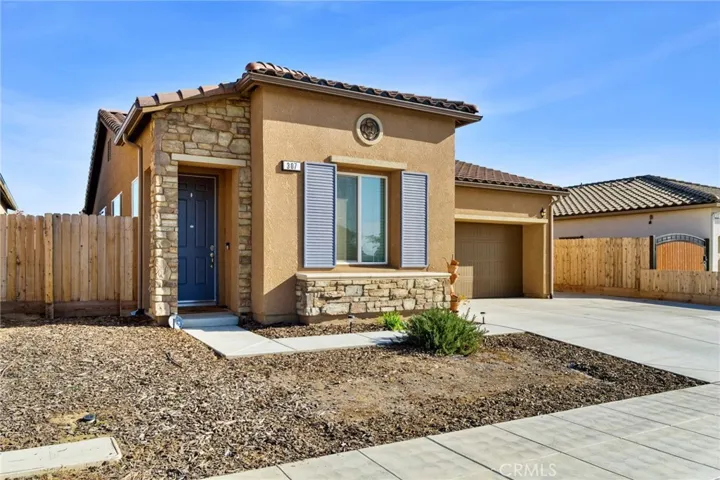 307 S Shirley Avenue, Fresno, California 93727