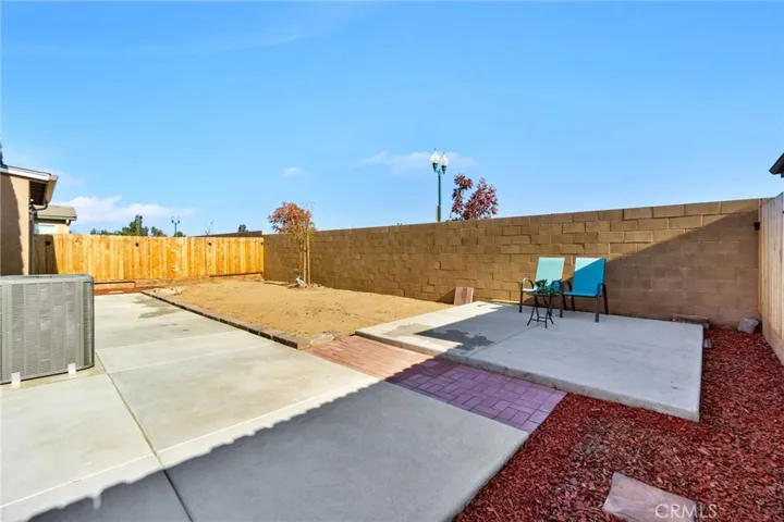 307 S Shirley Avenue, Fresno, California 93727