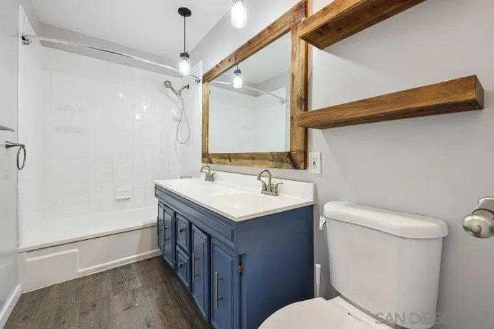 9535 Lakeview Dr., La Mesa, California 91942