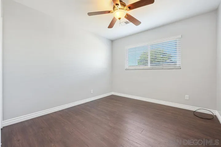 9535 Lakeview Dr., La Mesa, California 91942