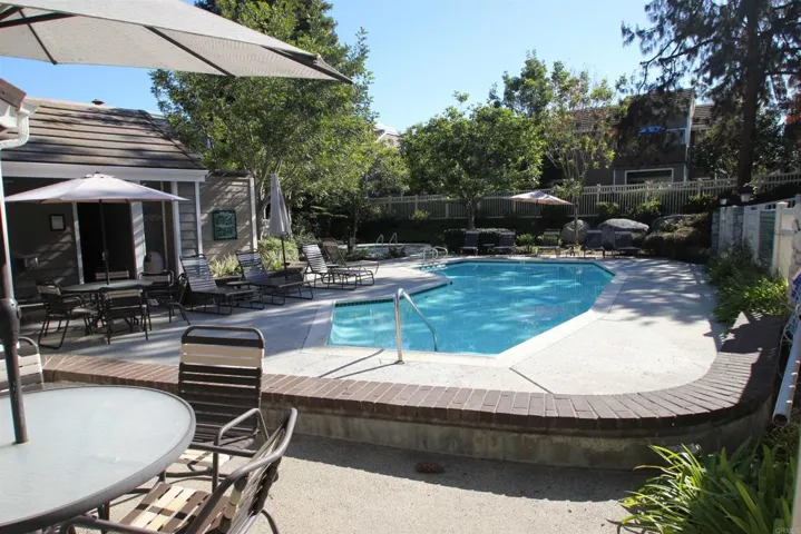 Community pool