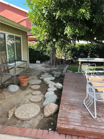 1211 Kingsdale Drive, Corona, California 92878